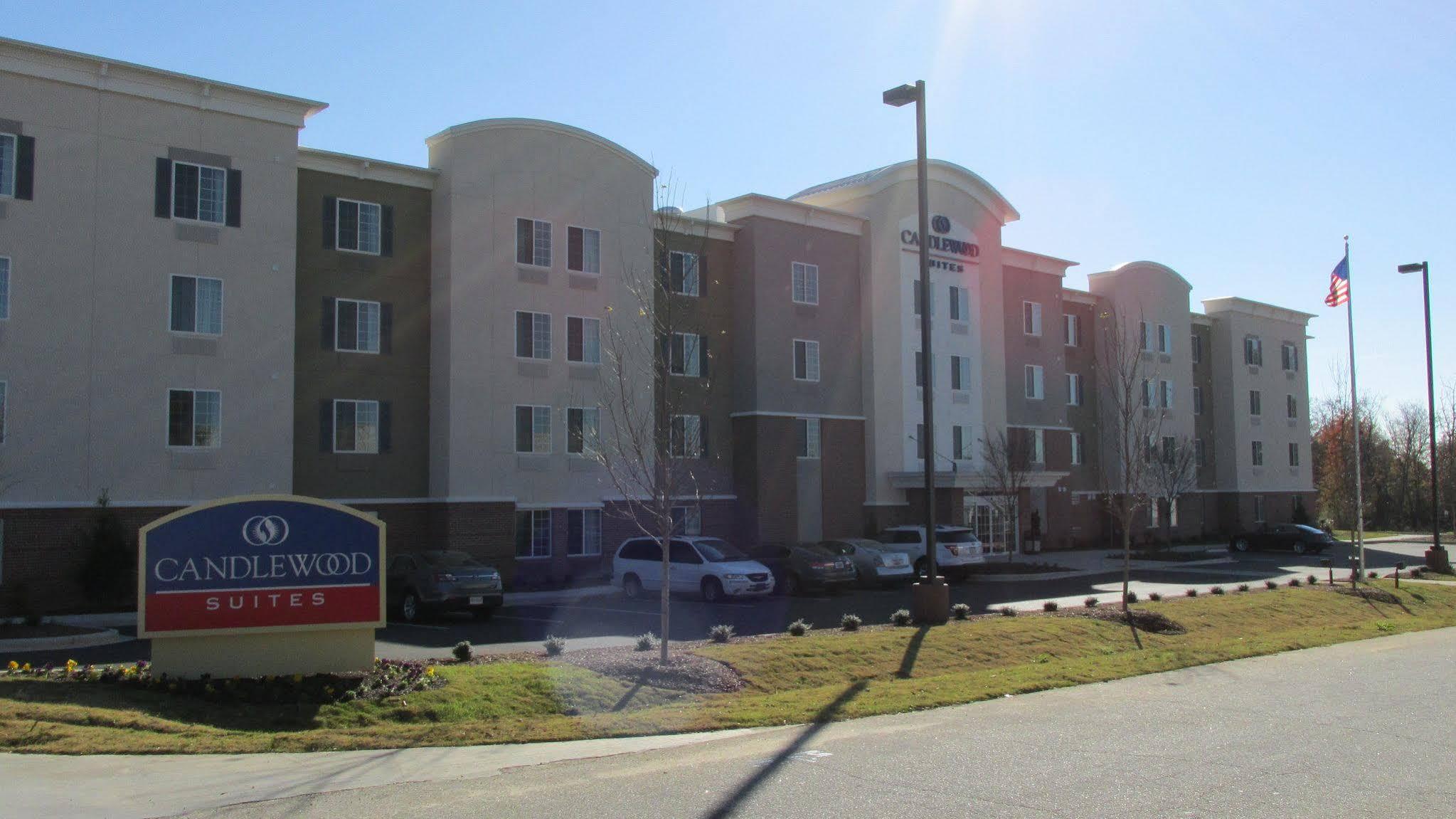 Candlewood Suites Greenville By Ihg Екстериор снимка