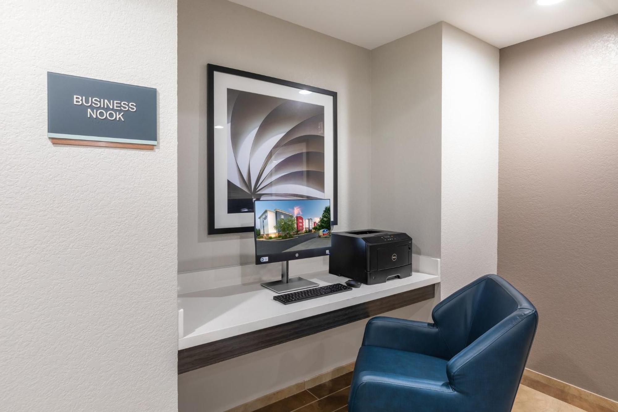 Candlewood Suites Greenville By Ihg Екстериор снимка